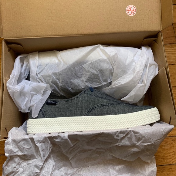 Sperry Crest Knot Chambray Sneaker - Picture 3 of 11